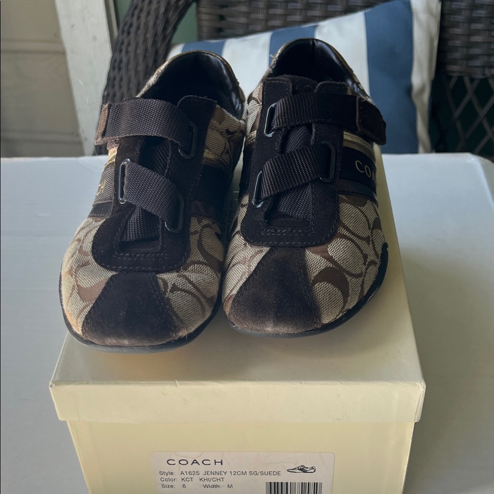 Coach Tan and brown Sneakers